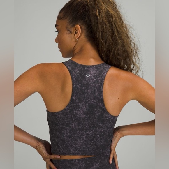 Lululemon Invigorate Training Tank (4) - Picture 4 of 4